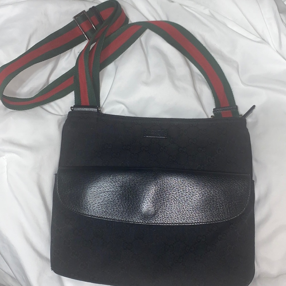 Gucci Messenger Bag